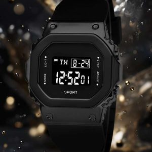 Men's Small Square Electronic Watch, Fashionable & Simple Square Design, Ins Sports Style Wristwatch As A Gift For Students Returning To School Black